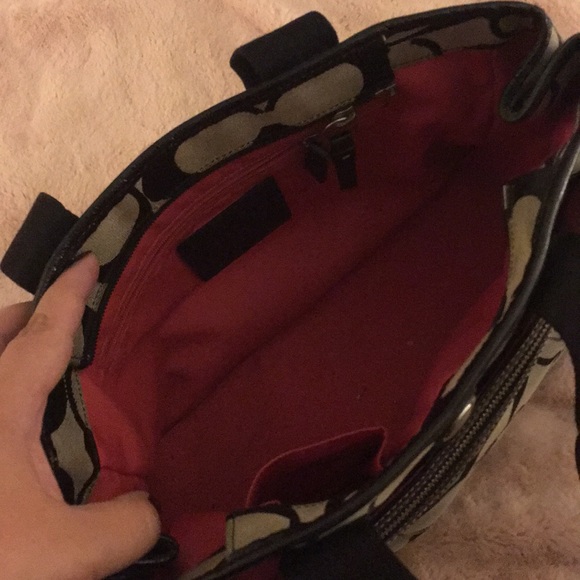 Coach purse - Picture 3 of 8